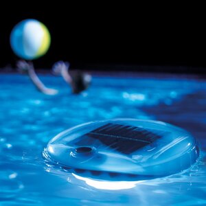 Плавающая подсветка для бассейна на солнечной батарее, разноцветная (INTEX, Китай). Артикул: 28695