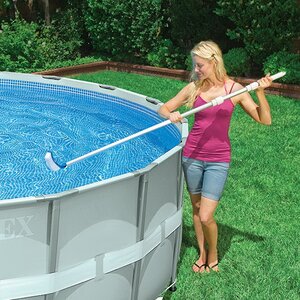 Щетка для чистки бассейна изогнутая, 41 см, синяя INTEX фото 2