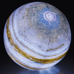 Надувной мяч с подсветкой Планета Юпитер 61 см Bestway фото 4