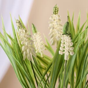 Искусственный цветок в горшке Бьянке - Мускари 21 см Koopman фото 3