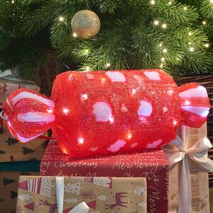 Светодиодная фигура Конфета в горошек - Bonne Аnnee 43 см, 40 холодных белых LED ламп, акрил, IP44 (Winter Deco, Россия). Артикул: 4060450