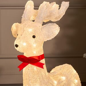 Светодиодная фигура Олень Винди 64 см, 60 теплых белых LED ламп Winter Deco фото 4
