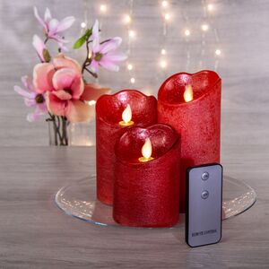 Набор восковых светодиодных свечей Живое Пламя 3 шт на пульте, красный, на батарейках (Kaemingk, Нидерланды). Артикул: 480013