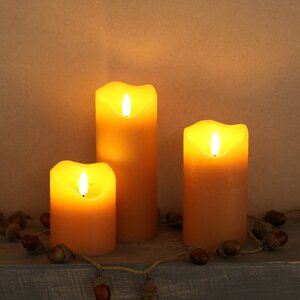Светодиодная свеча с имитацией пламени Стелла 17 см миндальная восковая, на батарейках, таймер Kaemingk фото 4