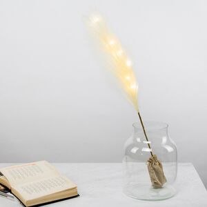 Светящаяся ветка для декора Перо Маноскью 70 см кремовая, теплые белые LED, на батарейках Kaemingk (Кейминг) фото 7