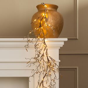 Светящаяся ветка - гирлянда Sparkling Hazel 120 см, 80 теплых белых LED ламп, на батарейках, IP44 (Kaemingk, Нидерланды). Артикул: 492802