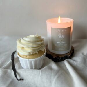 Ароматическая свеча Ванильный Крем - Breathense 9 см, 180 мл, 45 часов горения (Breathense, Россия). Артикул: 5773011