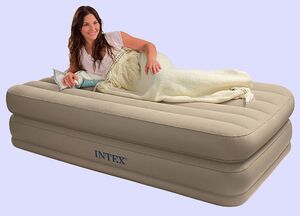 Надувная кровать COMFORT BED, встр.эл.насос, TWIN 99х190х46 см (INTEX, Китай). Артикул: 67724