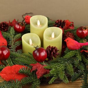 Светодиодная свеча с имитацией пламени 15 см, зеленая восковая, батарейка Peha фото 6