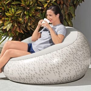 Надувное кресло Inflate Chair 112*66 см бежевое Bestway фото 1