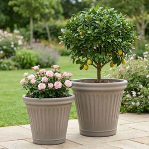 Набор декоративных кашпо Отриколи 31-39 см светло-серый, 2 шт, пластик