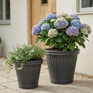 Набор декоративных кашпо Отриколи 31-39 см темно-серый, 2 шт, пластик