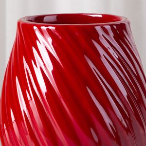 Керамическая ваза Амицития 16 см красная Koopman (Купман) фото 2