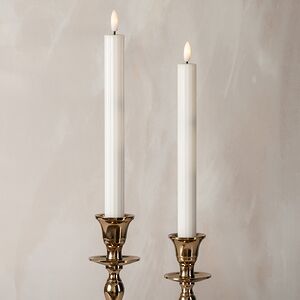 Столовая светодиодная свеча с имитацией пламени Softness 25 см белая, 2 шт с пультом, таймер, на батарейках