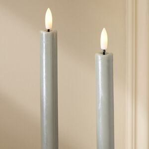 Столовая светодиодная свеча с имитацией пламени Sunrise 25 см серая, 2 шт с пультом, таймер, на батарейках Koopman (Купман) фото 3