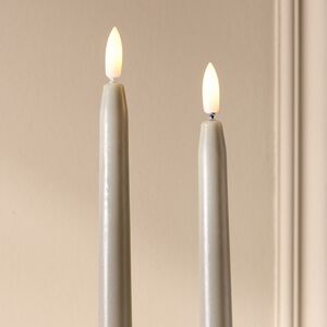 Столовая светодиодная свеча с имитацией пламени Романтика 38 см серая, 2 шт с пультом, таймер, на батарейках Koopman (Купман) фото 3