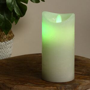 Светодиодная восковая свеча Живое Пламя RGB 15*7.5 см, белая, на батарейках Koopman фото 1