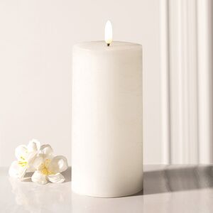 Светодиодная восковая свеча Rustic 15 см белая, мерцающее пламя, на батарейках, таймер (Koopman, Нидерланды). Артикул: AX5441020