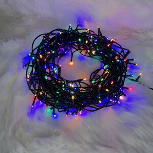 Светодиодная гирлянда Koopman Comfort 24 м, 240 разноцветных LED ламп, зеленый ПВХ, управление с телефона, контроллер, диммер, IP44 Koopman (Купман) фото 3