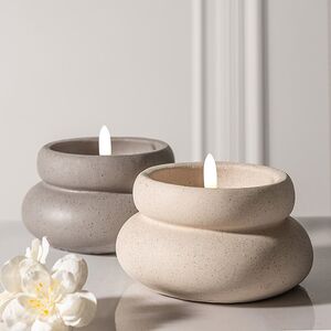 Светодиодная свеча Бигбери 11*6 см в бетонном подсвечнике, на батарейках, кремовая Koopman фото 3