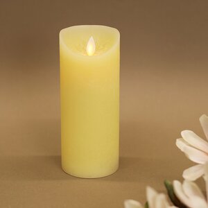 Светодиодная свеча с имитацией пламени 18 см, кремовая восковая, батарейка Peha фото 4