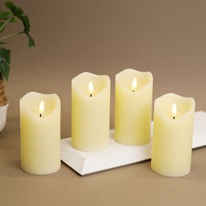 Набор светодиодных свечей с имитацией пламени Ла Кремэль 13 см, 4 шт с пультом управления, на батарейках (Kaemingk, Нидерланды). Артикул: 485285