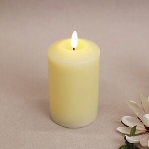 Светодиодная свеча с имитацией пламени Lorett 15 см на батарейках, таймер Kaemingk фото 1