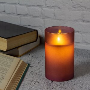 Светодиодная свеча с имитацией пламени Magic Flame в стакане 12.5 см фиолетовая Peha фото 1