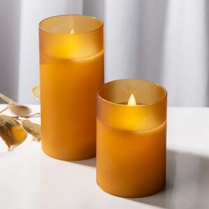 Светодиодная свеча с имитацией пламени Magic Flame в стакане карамельная