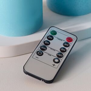 Набор свечей с имитацией пламени Ленорра Шанти 10-15 см, 3 шт, небесно-голубые, с пультом управления Peha (Пеха) фото 3