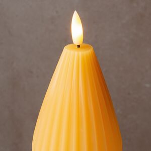 Светодиодная свеча с имитацией пламени Грацио 15 см желтая, на батарейках Peha фото 2