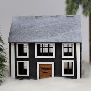 Декоративный домик Честер 13 см (Christmas Apple, Россия). Артикул: РЯ-105/201087-3