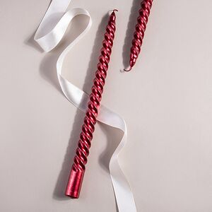 Витая свеча Gambassi Terme 30 см красная