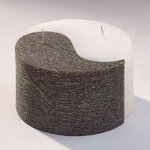 Двудольная свеча Инь-Ян 75*125 мм белая/черная