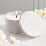 Ароматическая свеча Vanilla Gourveau 10 см, в фарфоровом стакане