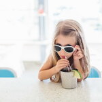 Детские солнцезащитные очки Babiators Original Aviator. Шалун, 3-5 лет, белый