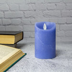 Светодиодная свеча с имитацией пламени 12.5 см, синяя восковая, батарейка